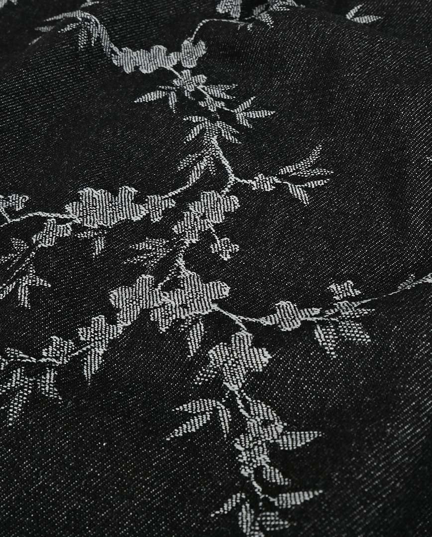 Jacquard-Jeansstoff mit Blumen – Schwarz