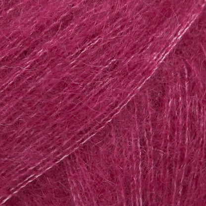 Image of DROPS Kid-Silk yarn - 25 g / 210 m – available at Šarlotes audumi