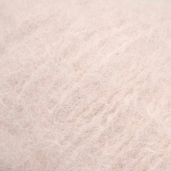 DROPS Melody yarn - 50 g / 140 m – available online at Charlotte's Fabric