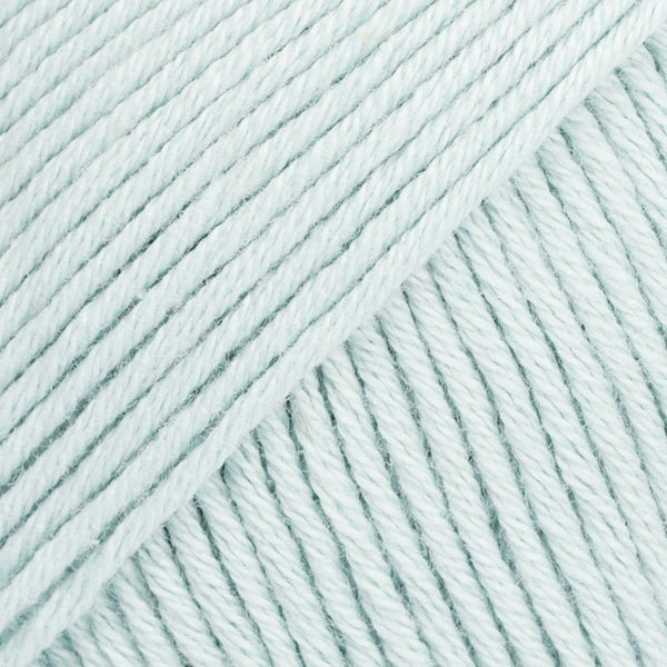 Image de la laine DROPS Safran - 50 g / 160 m – disponible chez Šarlotes audumi