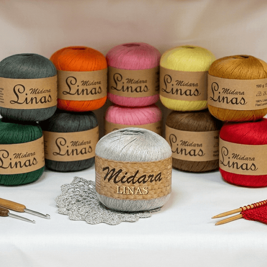 Bild mit Garn, Leinenfäden Midara Linas – 100 g/ 600 m – erhältlich bei Šarlotes audumi