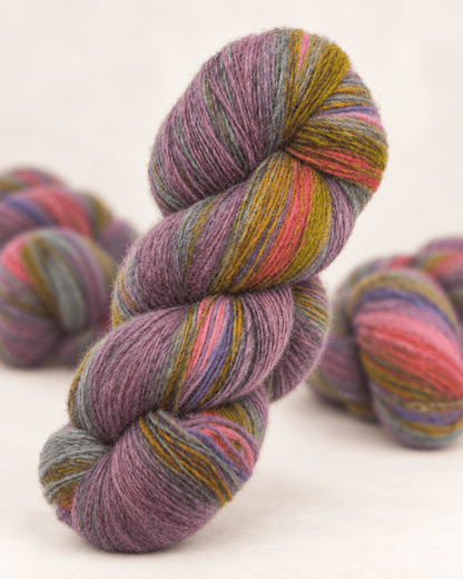 Image of Dzijas Pāces wool yarn – made in Latvia, 100% wool – available online at Šarlotes audumi