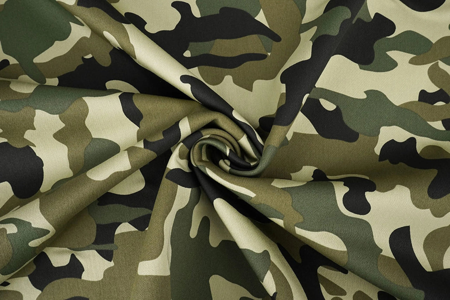 Attēls ar Džinsa audums ar kamuflāžas rakstu – Army Green 275 g/m² – pieejams Šarlotes audumi