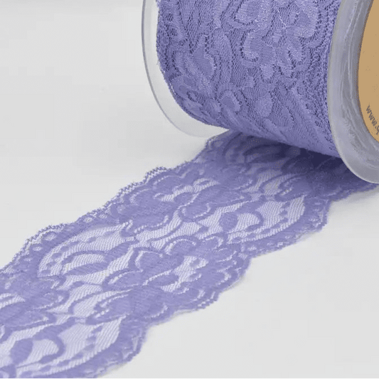 Image avec dentelle élastique 10 cm - lilas – disponible chez Šarlotes audumi