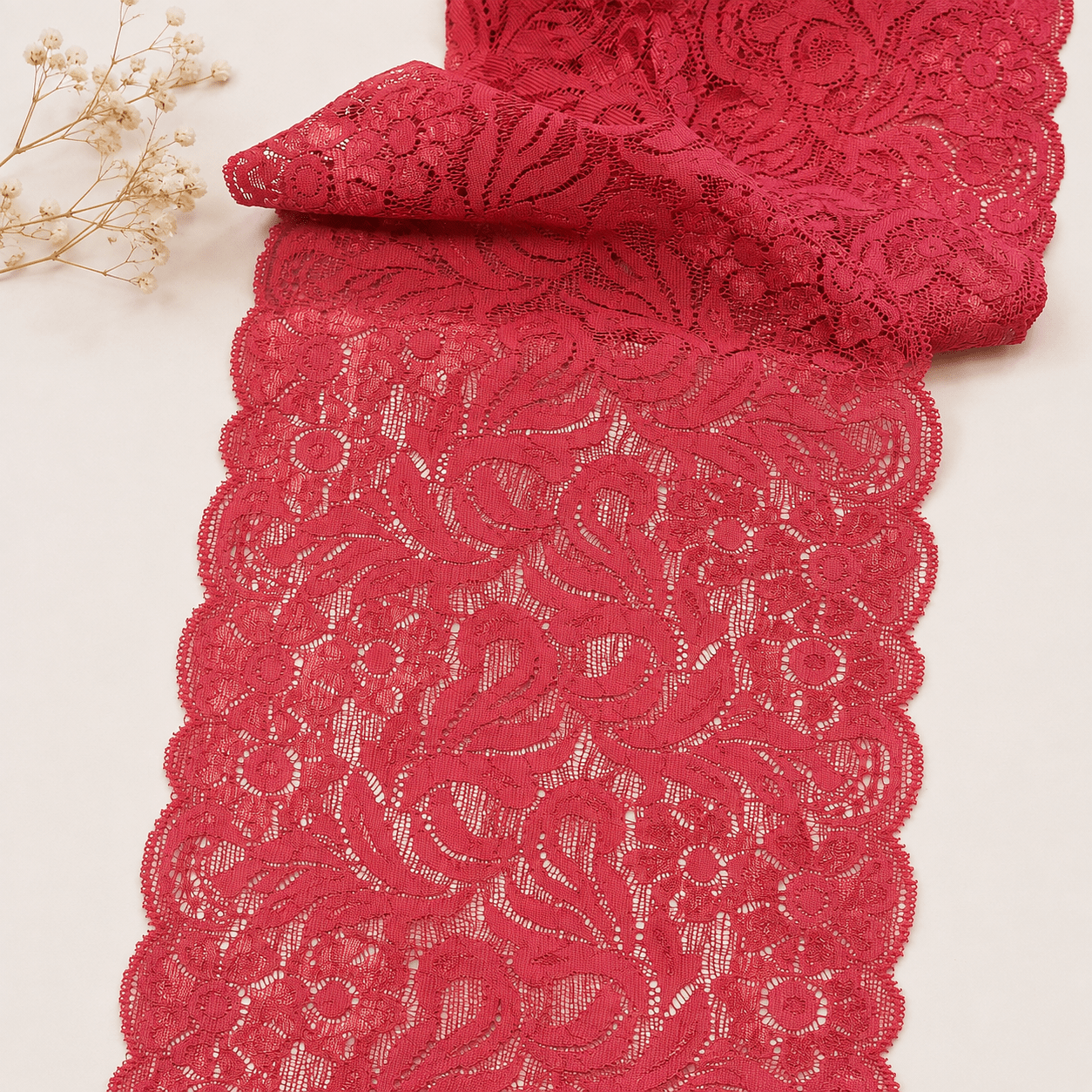Image of elastic lace 16 cm, red – available online at Šarlotes audumi