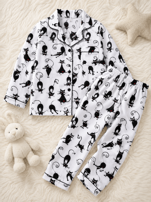 Image d’un chat en flanelle – disponible en ligne chez Charlotte Fabrics