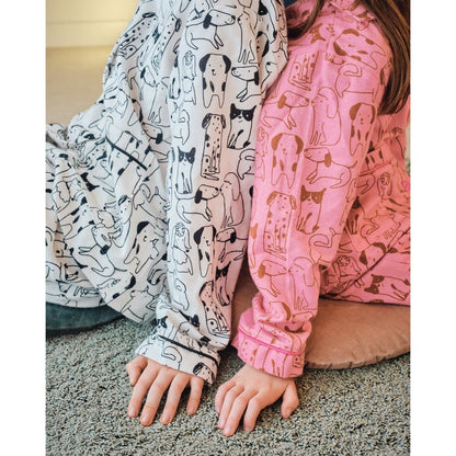Image avec flanelle - chiens 165 g/m² – disponible chez Šarlotes audumi