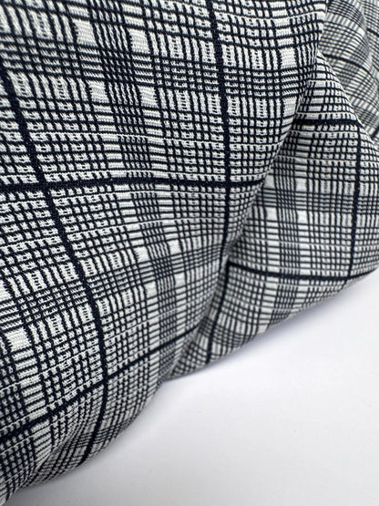 Image of Italian 100% cotton fabric in gray with a checked pattern, medium-weight fabric for clothing 195 g/m² – available at Šarlotes audumi