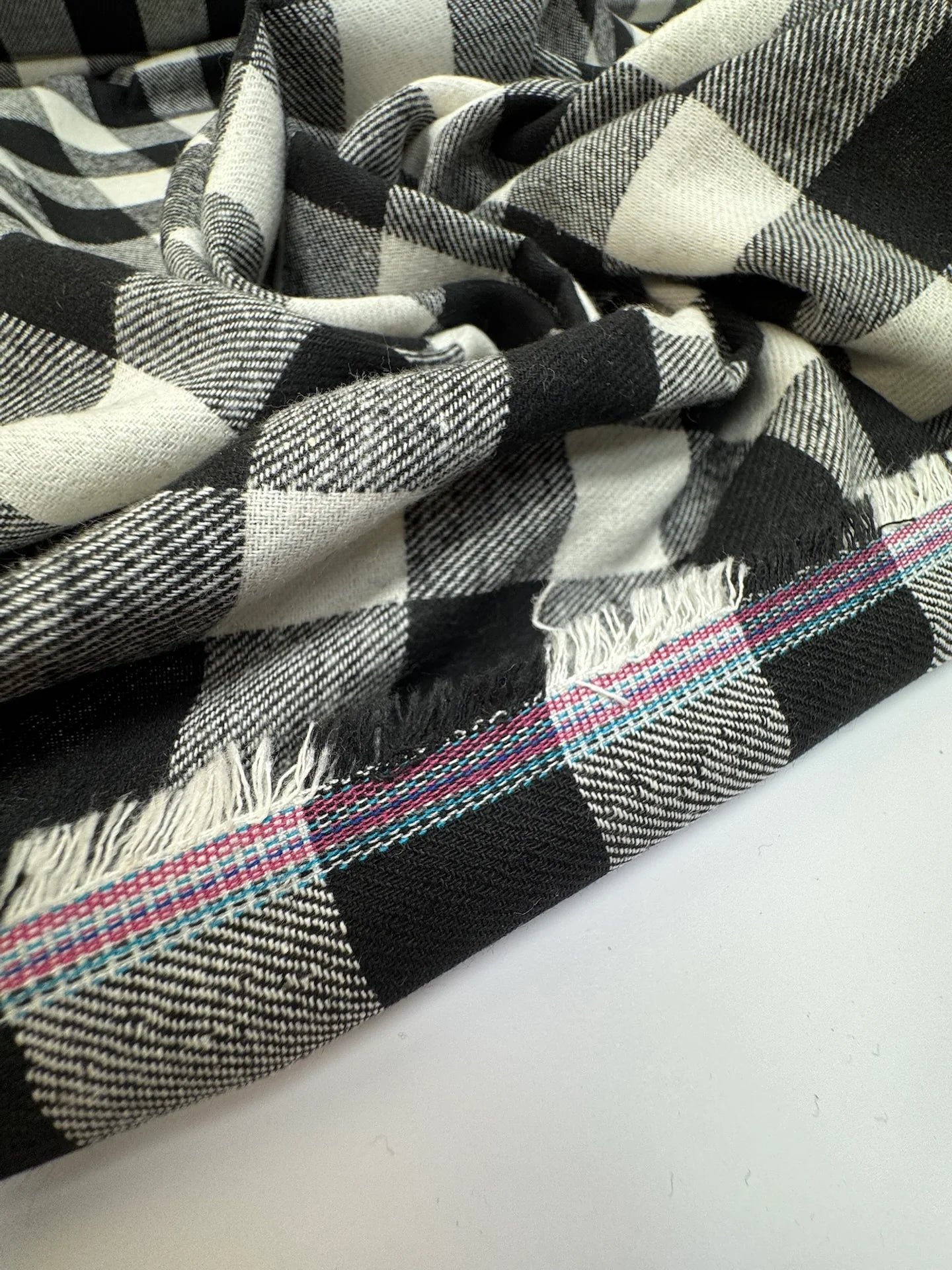 Image of Italian cotton and polyamide fabric, black and white check pattern 165 g/m2 – available at Šarlotes audumi