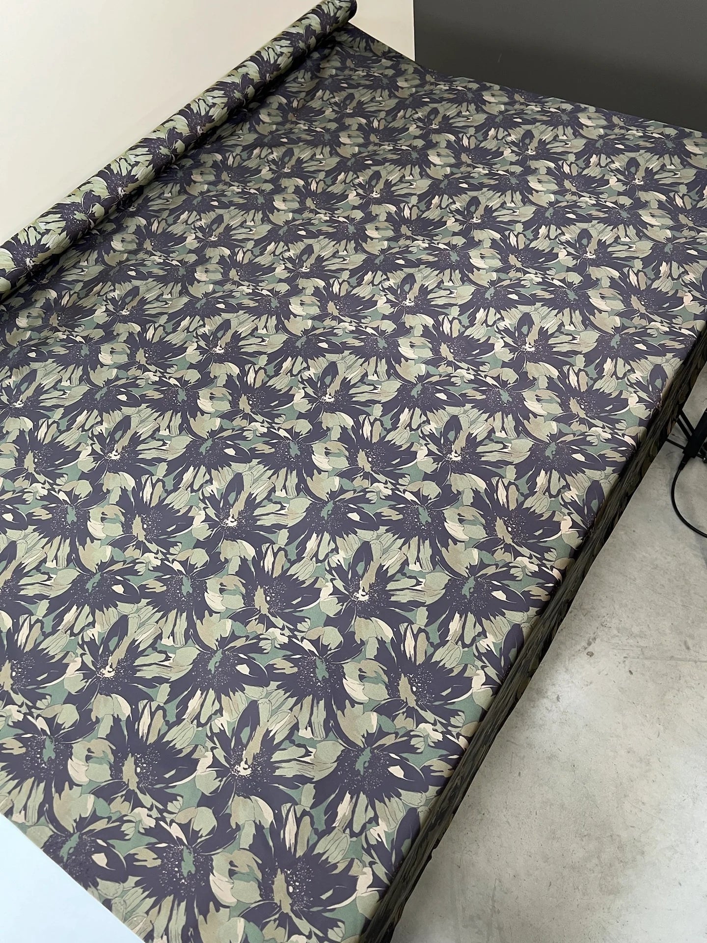 Image of Italian polyamide fabric with a floral pattern | 100% polyamide | 152 cm – available at Šarlotes audumi