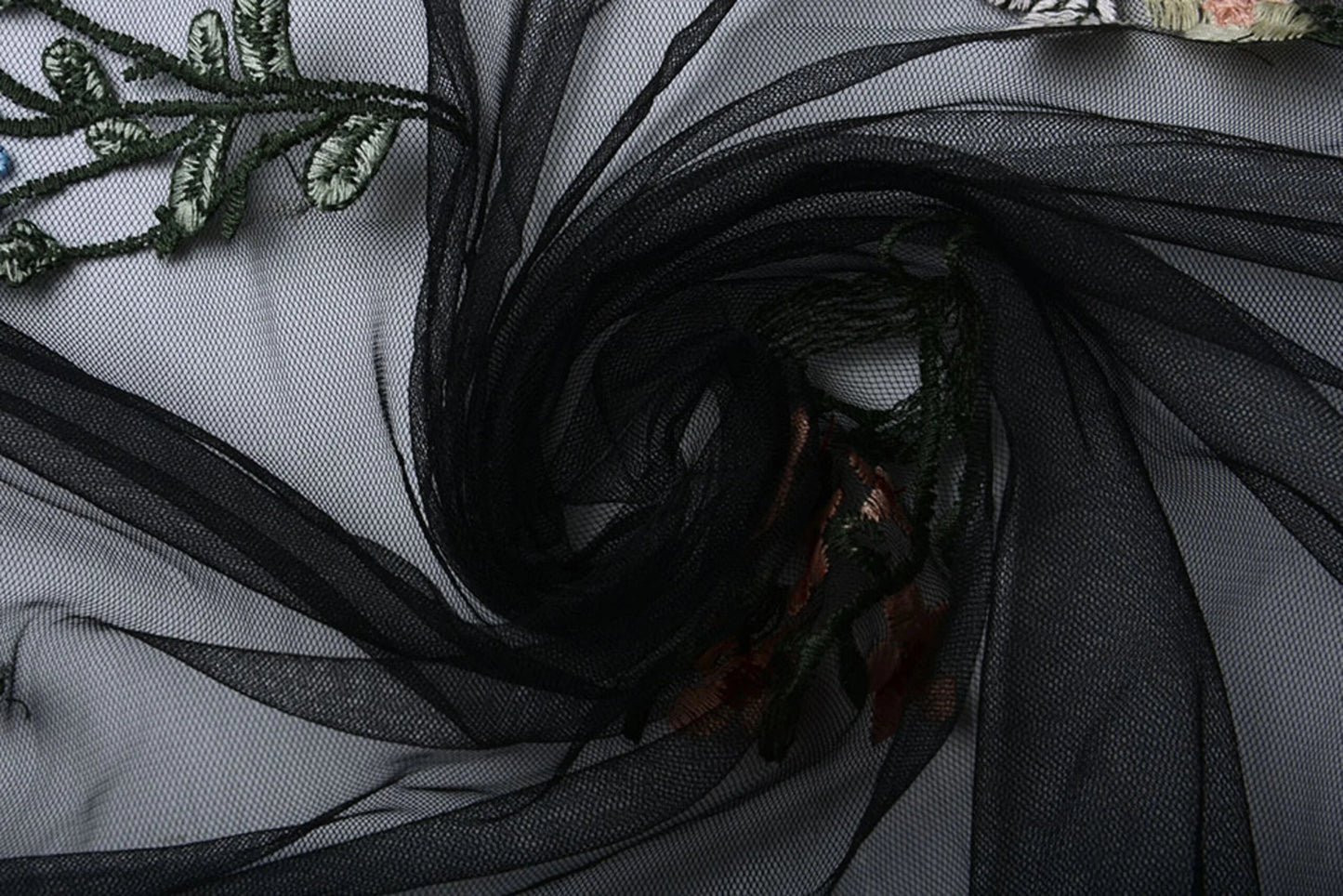 Image of embroidered tulle with flowers 100 - 150 g/m² – available at Šarlotes audumi