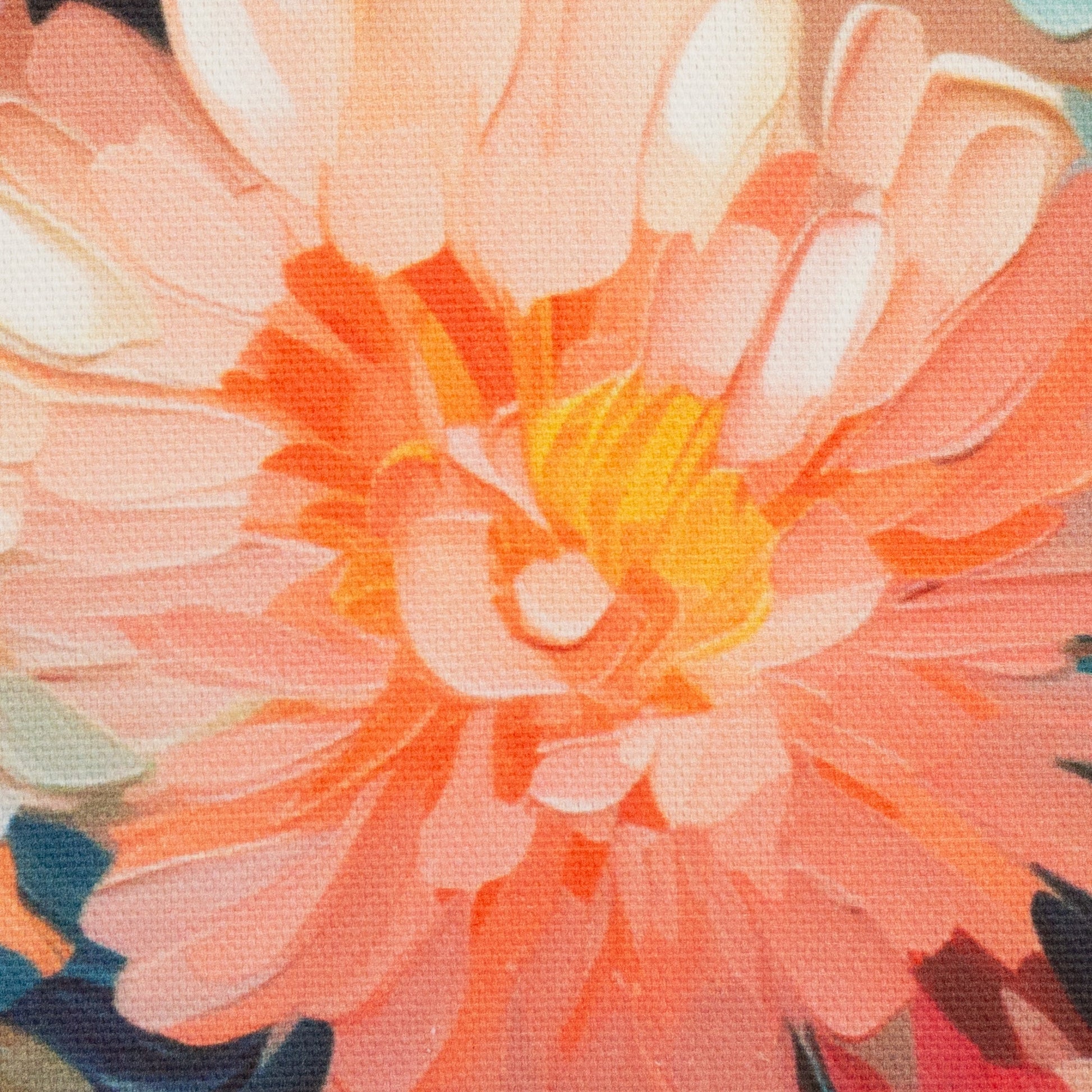 Bild mit floraler Leinwandmalerei in Rosa- und Koralltönen 250 g/m² – erhältlich bei Šarlotes audumi