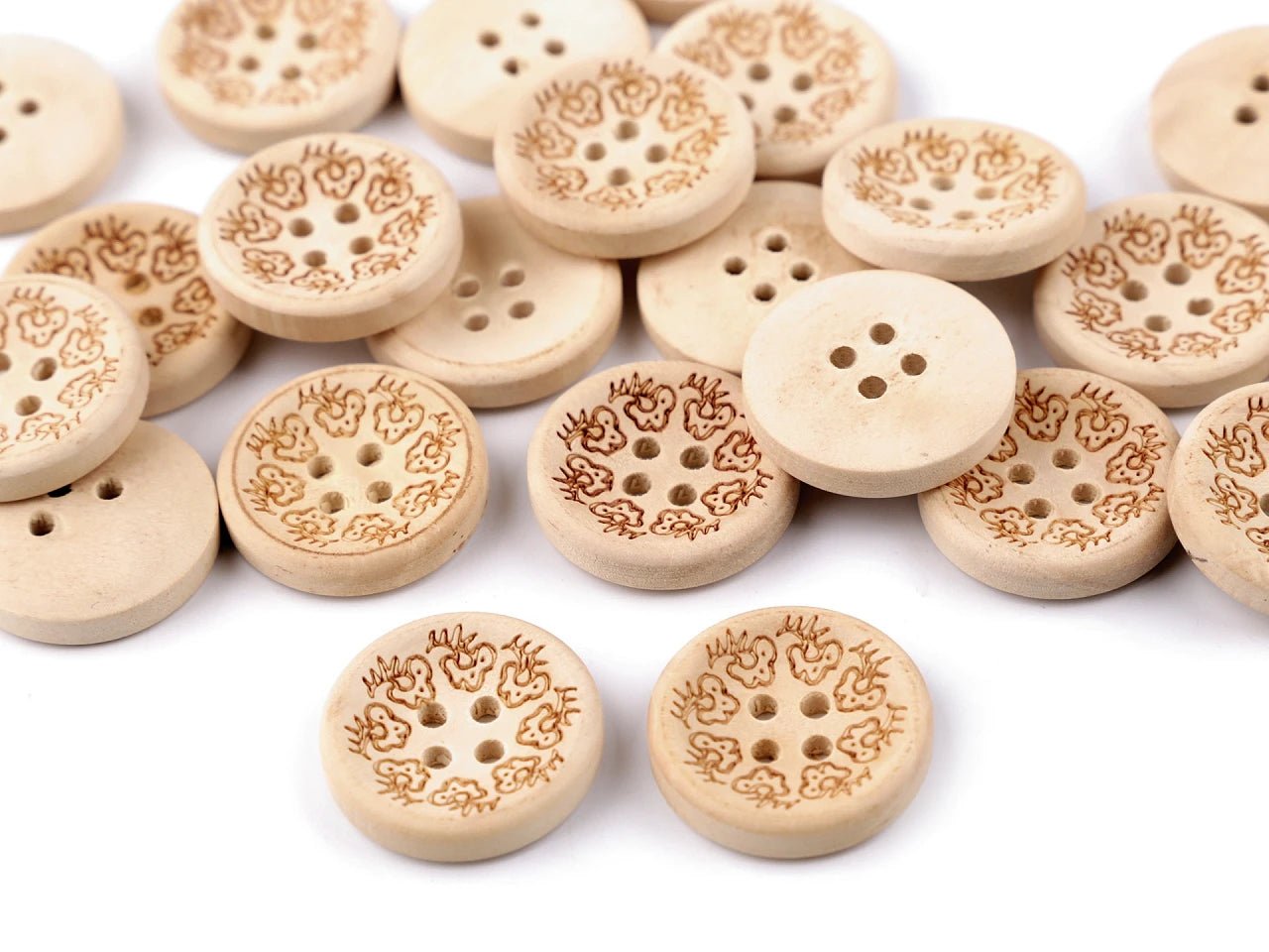 Wooden buttons 20 mm