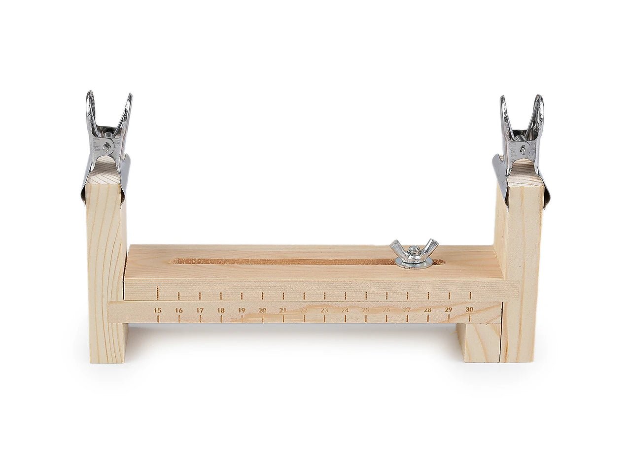 Image of a wooden loom for weaving bracelets – available at Šarlotes audumi
