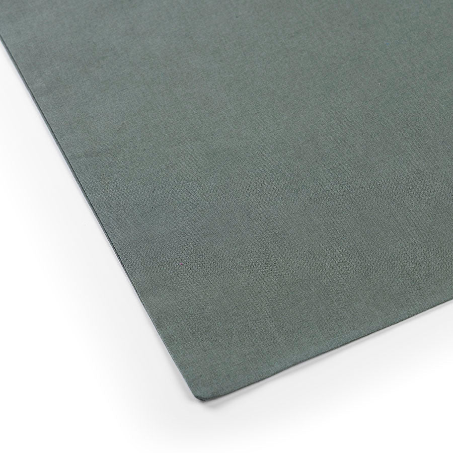 alt
Image of a cotton fabric tote bag with long handles 38 x 42 cm 140 g/m² - dark green – available at Šarlotes audumi