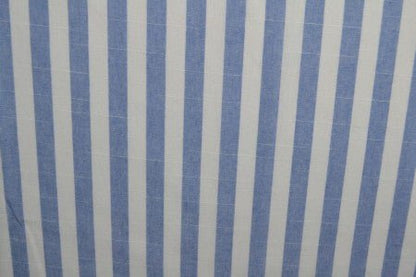 Tissu en coton à rayures bleu clair 150 g/m²