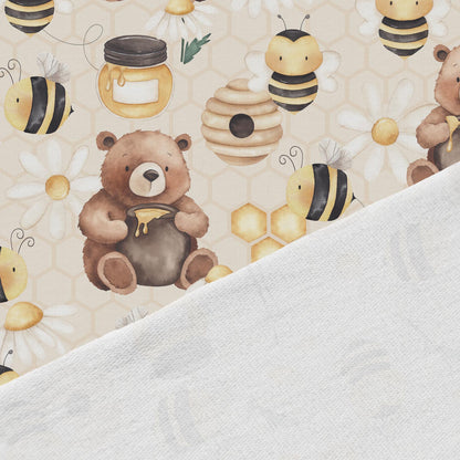 Image de jersey bouclette en coton - oursons et petites abeilles, disponible en ligne chez Šarlotes audumi