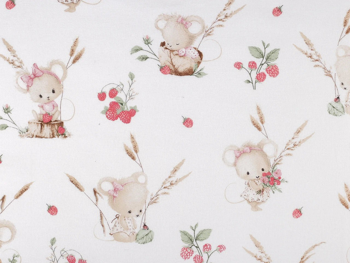 Cotton flannel with little mice and wild strawberries – 100% cotton – available online at Šarlotes audumi