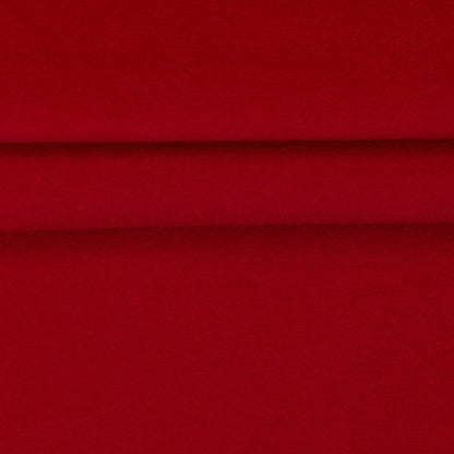 Cotton-lined knitwear in deep red – available online at Šarlotes audumi