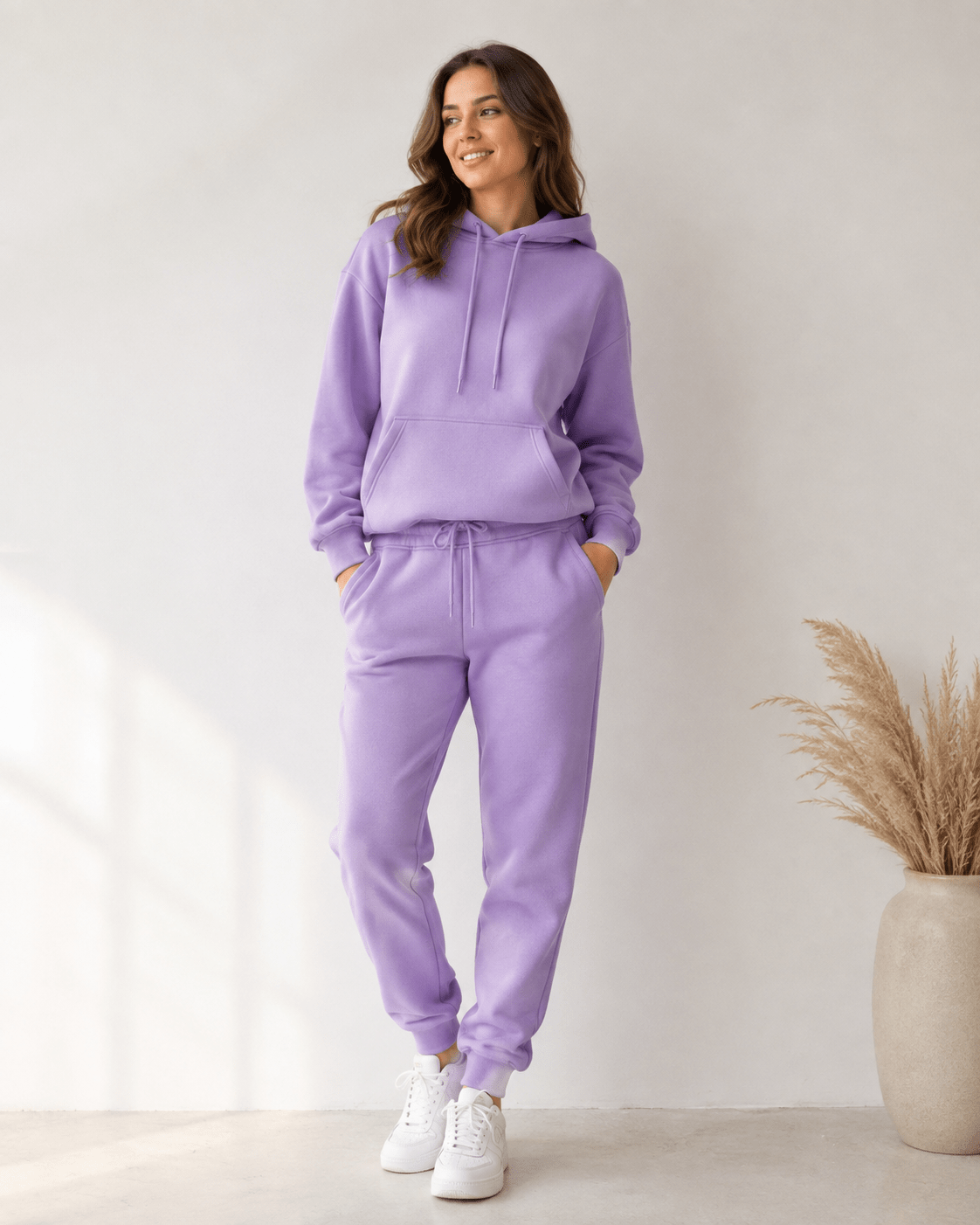 Image de jersey ouaté en coton lavande – disponible en ligne chez Šarlotes audumi