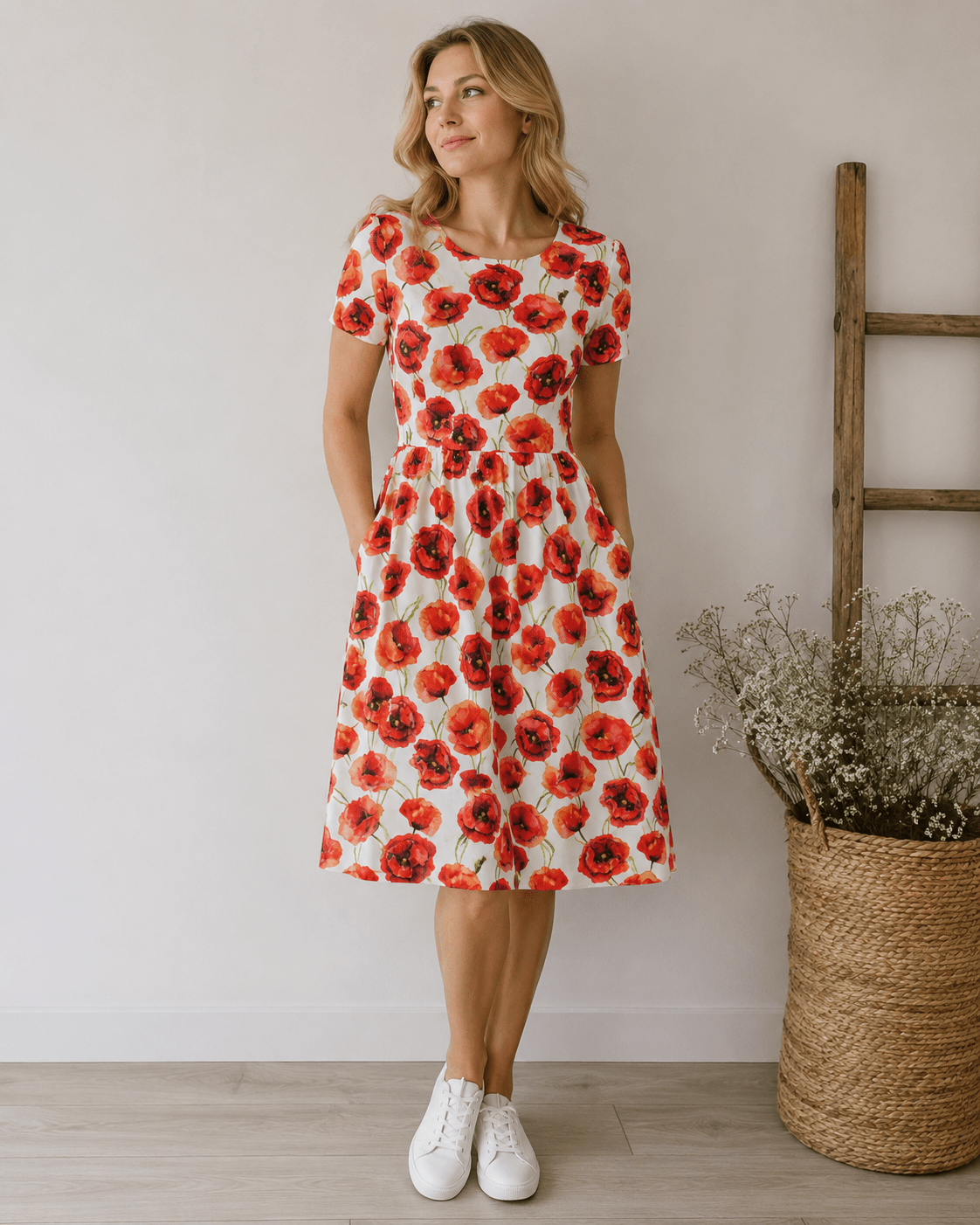 Bild mit Baumwoll-Jersey mit Mohnblumen 210 g/m² – online bei Šarlotes audumi erhältlich