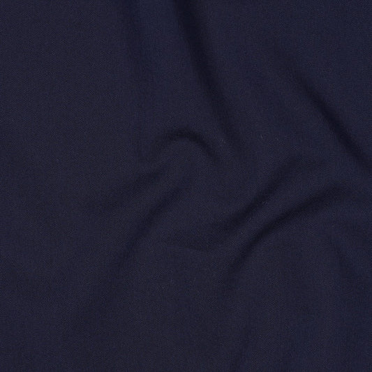 Image du tissu de costume avec élasthanne - bleu foncé 200 g/m² – disponible chez Šarlotes audumi