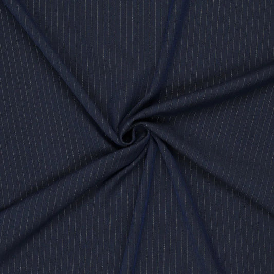 Image avec tissu de costume à fine rayure lurex - bleu foncé | 195 g/m² | 145 cm – disponible chez Šarlotes audumi