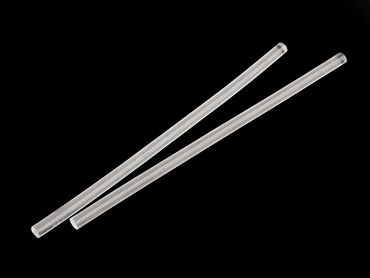 Glue gun sticks 7 mm × 20 cm, transparent, non-yellowing, 10 pcs – available online at Šarlotes audumi