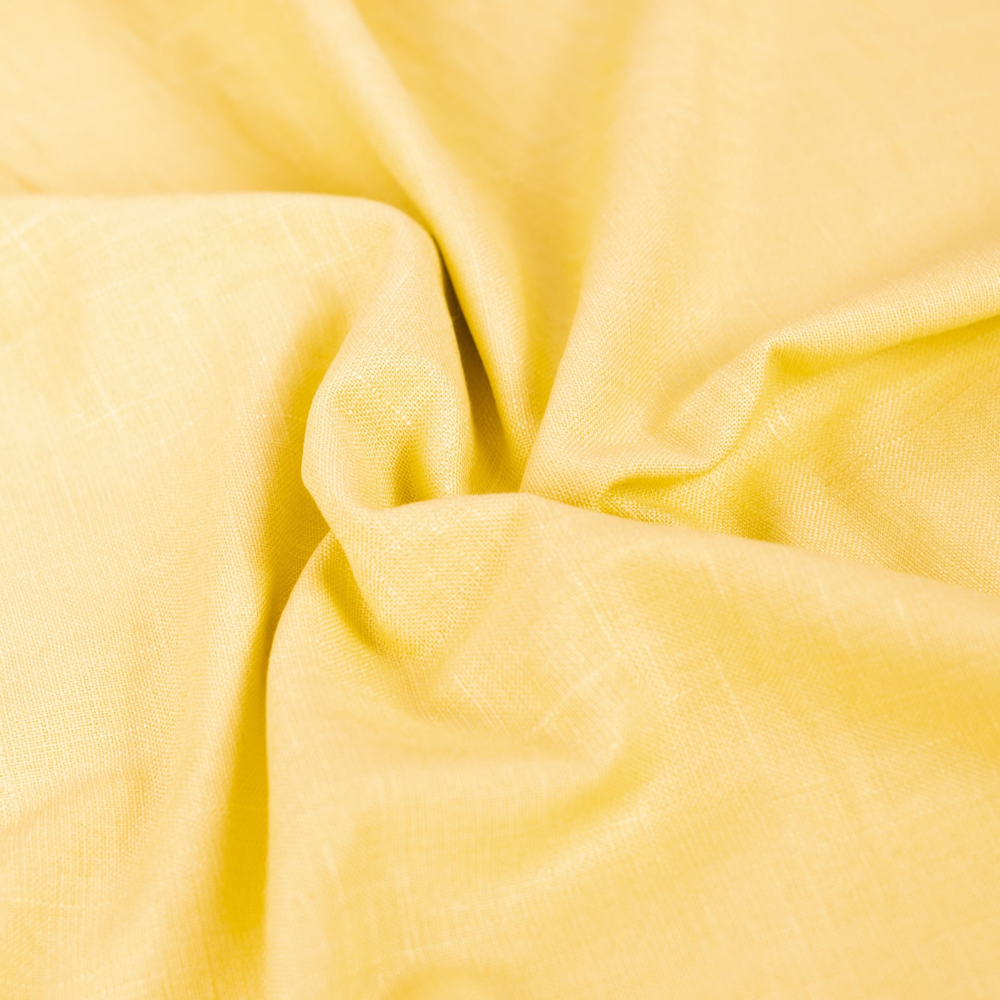 Image de lin avec viscose jaune – disponible en ligne Šarlotes audumi