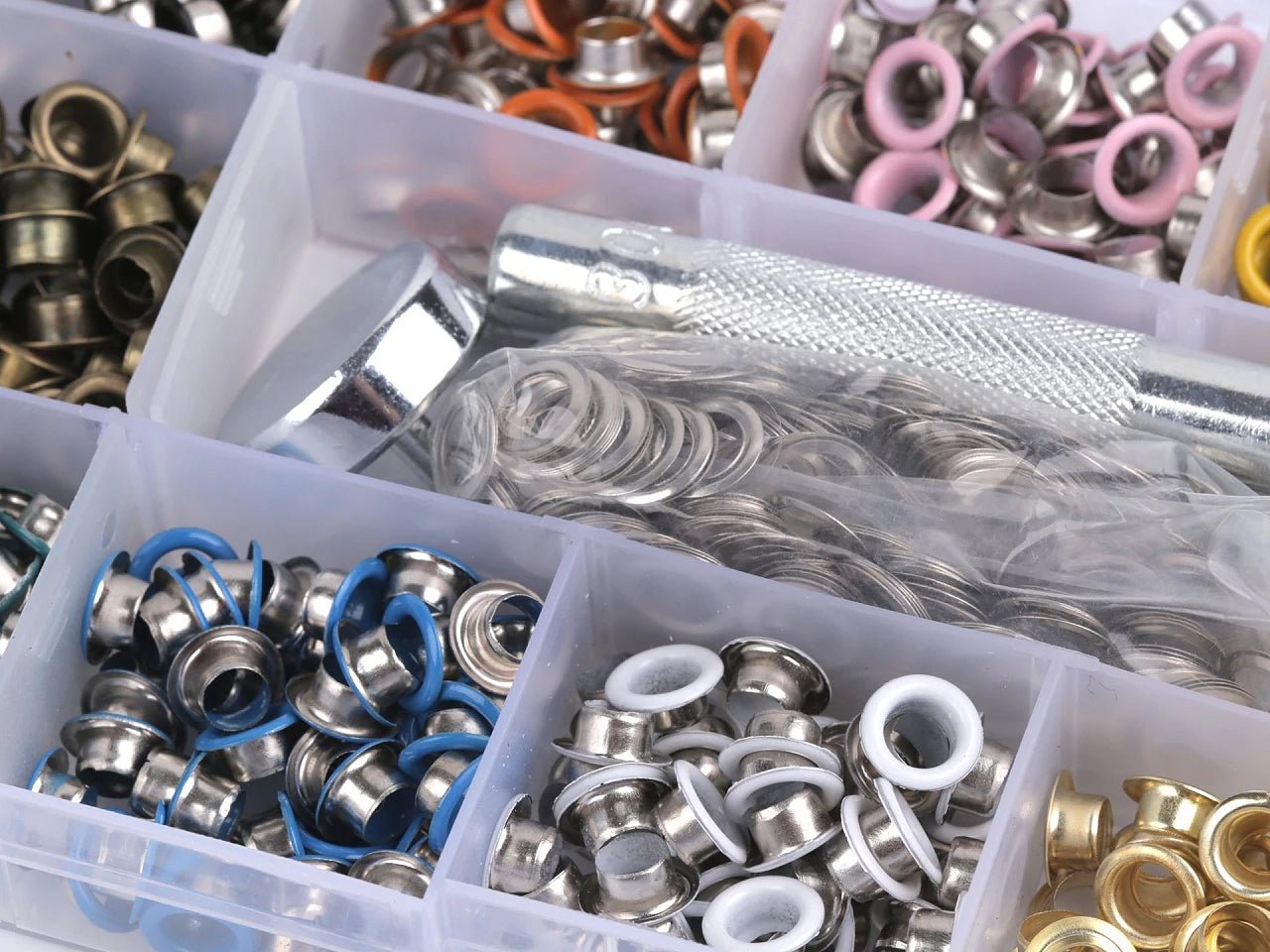 Image of eyelets, grommet set with tool Ø5 / Ø8 mm – available at Šarlotes audumi