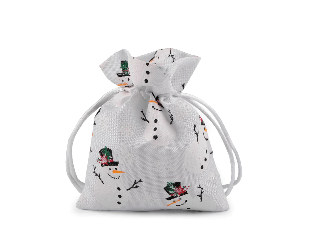 Image with Christmas-themed bag| 10×13 cm| assorted shades – available at Šarlotes audumi