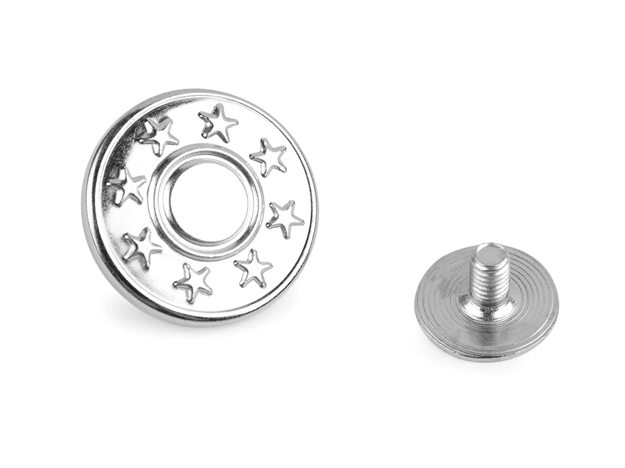 Image avec bouton de jean à vis en métal Ø17 mm – disponible chez Šarlotes audumi