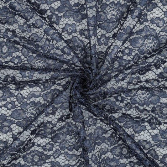 Image de tissu en dentelle bleu denim 130 g/m² – disponible chez Šarlotes audumi