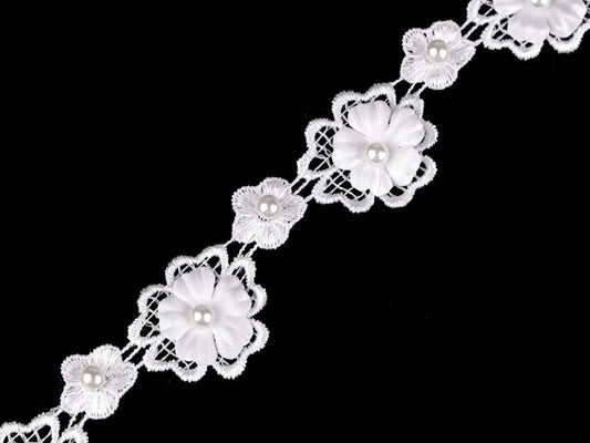 Image of lace ribbon with 3D flowers and a pearl 30 mm - white – available at Šarlotes audumi