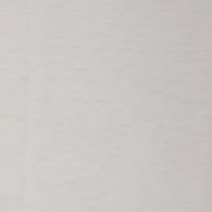 Image de tulle blanc doux – disponible en ligne chez Šarlotes audumi