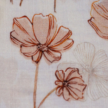 Muslin - soft beige floral motif 130 g/m²
