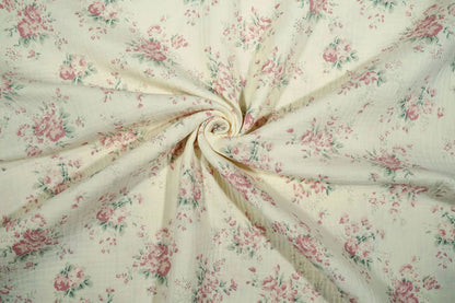 Muslin - flowers on a milky white background 140 g/m²