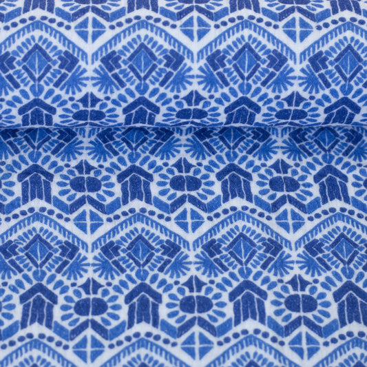 Mousseline - motif géométrique bleu 130 g/m² – disponible chez Šarlotes audumi
