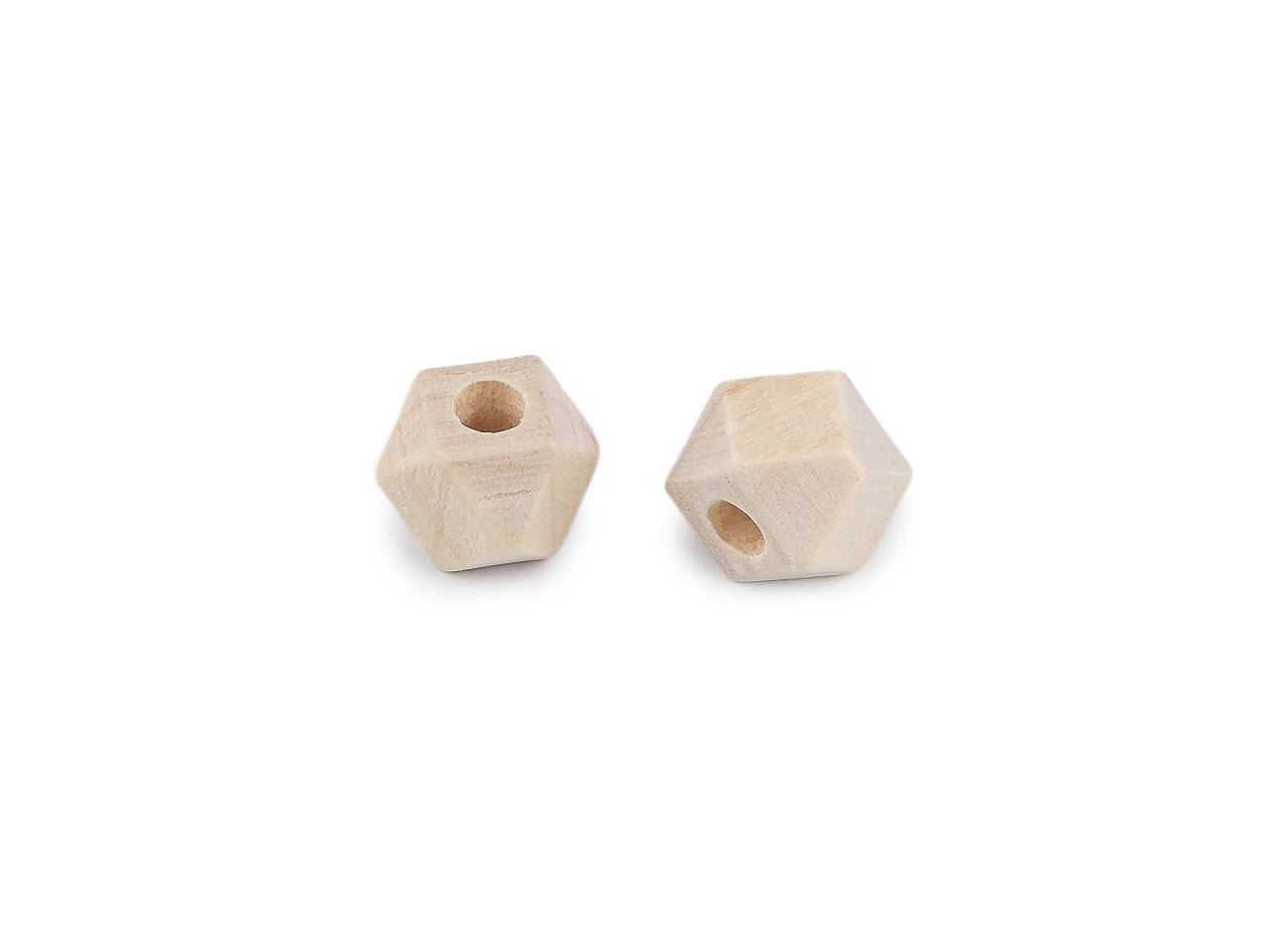 Image de perles en bois brut 8 × 8 mm – disponible en ligne chez Tissus de Charlotte