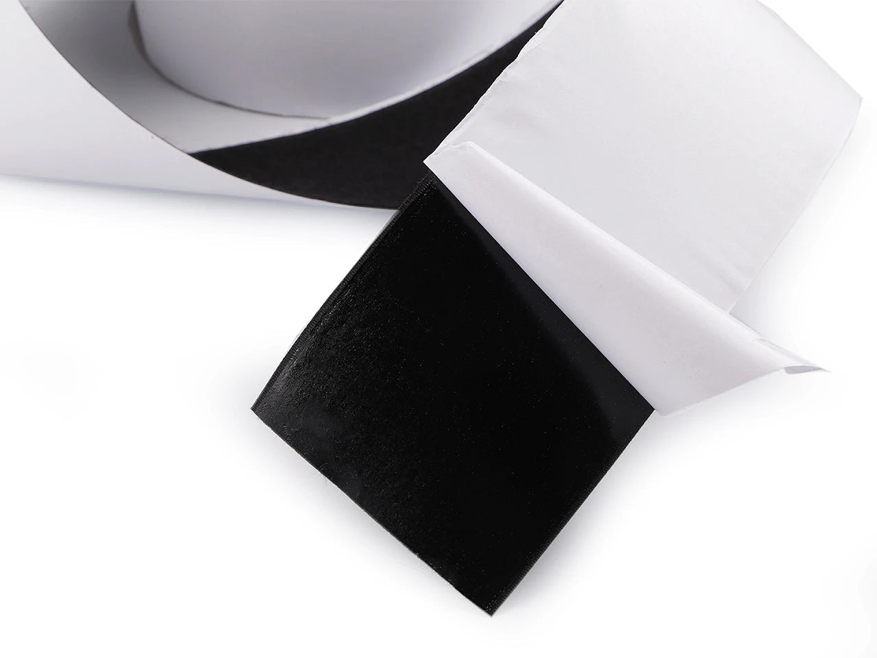 Ruban Velcro autocollant 10 cm - noir, disponible chez Šarlotes audumi
