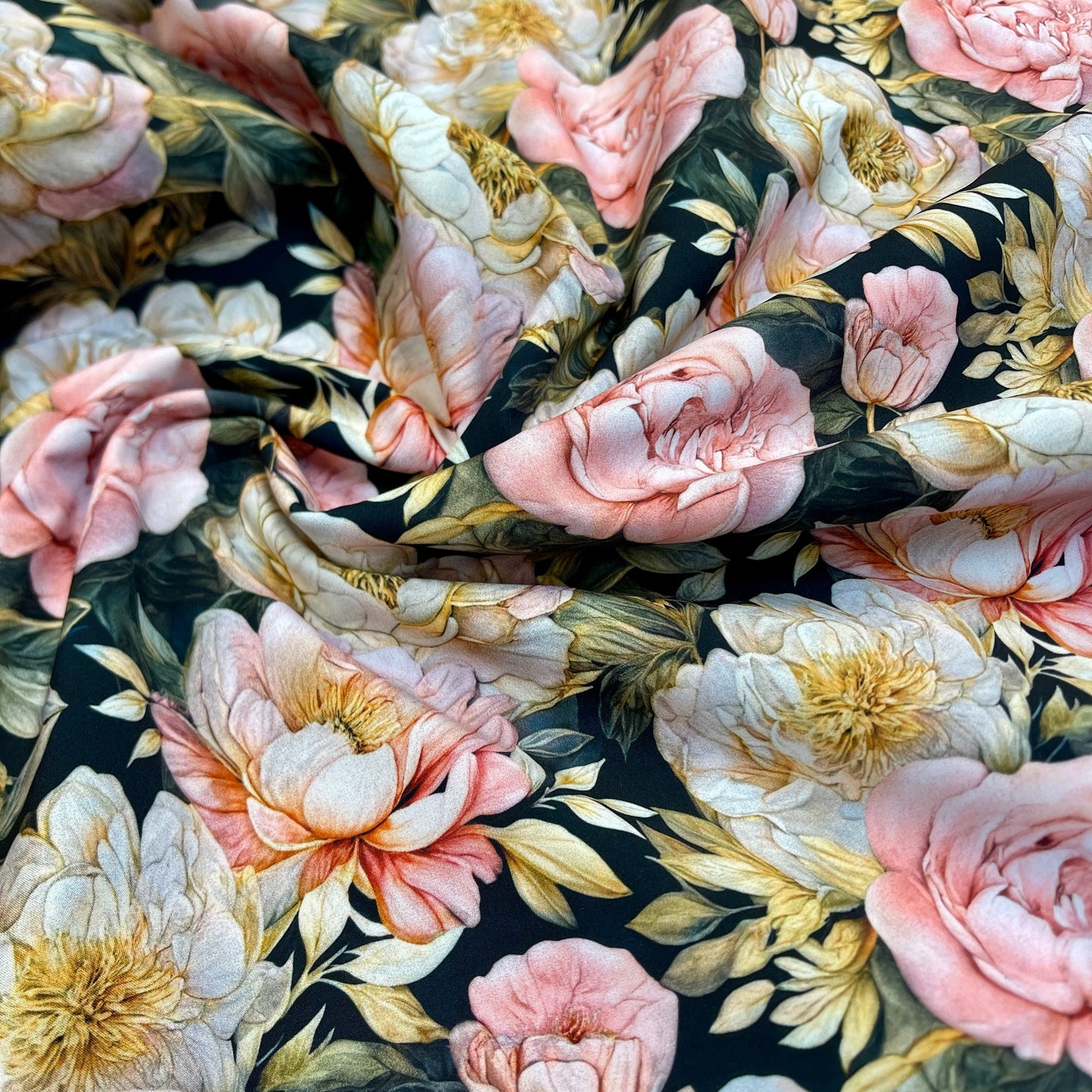 Dernière pièce - tissu softshell - pivoines 300 g/m² - 60cm