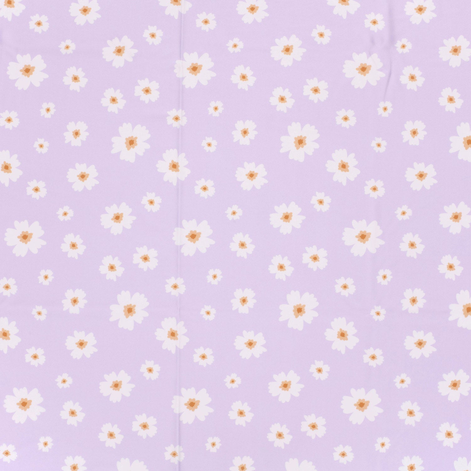 Image en tissu de maillot de bain en lycra avec protection UPF50 – fleurs sur lilas 200 g/m² – disponible chez Šarlotes audumi