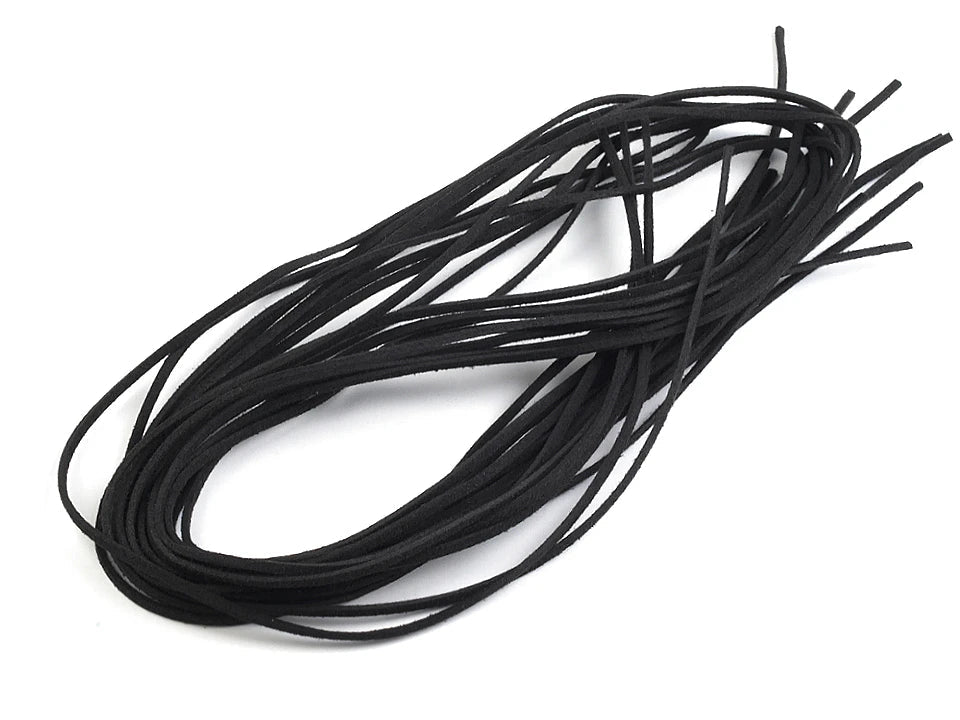 Image of 3 mm flat faux leather cord – for jewelry and crafts – available online at Šarlotes audumi