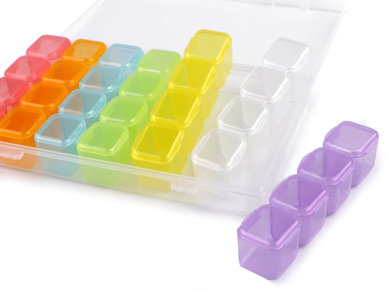 Image of plastic organizer with 28 compartments – available at Charlotte Fabrics