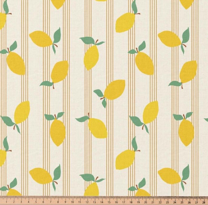 Image with premium 100% cotton fabric - lemons in fine lines 115 g/m² – available at Šarlotes audumi