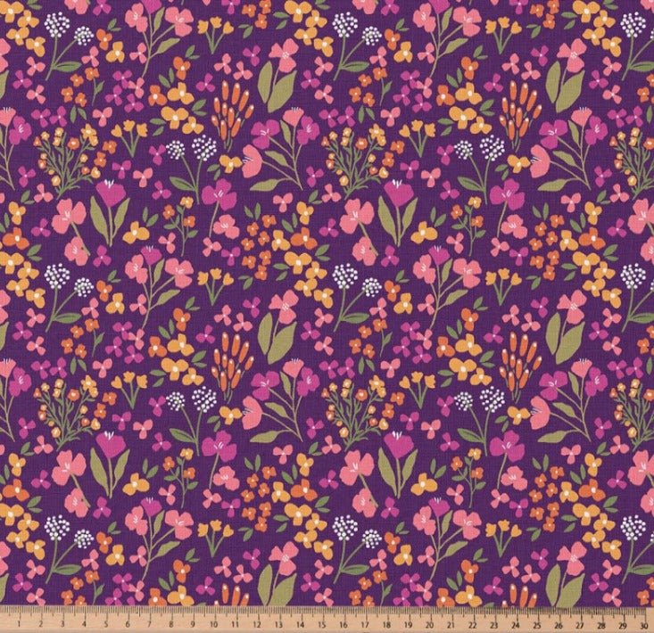 alt
Image with Premium 100% cotton fabric - lilac tiny flowers 115 g/m² – available at Šarlotes audumi