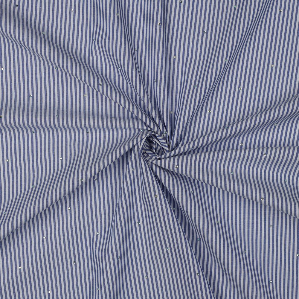 alt
Image with Premium 100% cotton fabric - lines with crystals 115 g/m² – available at Šarlotes audumi