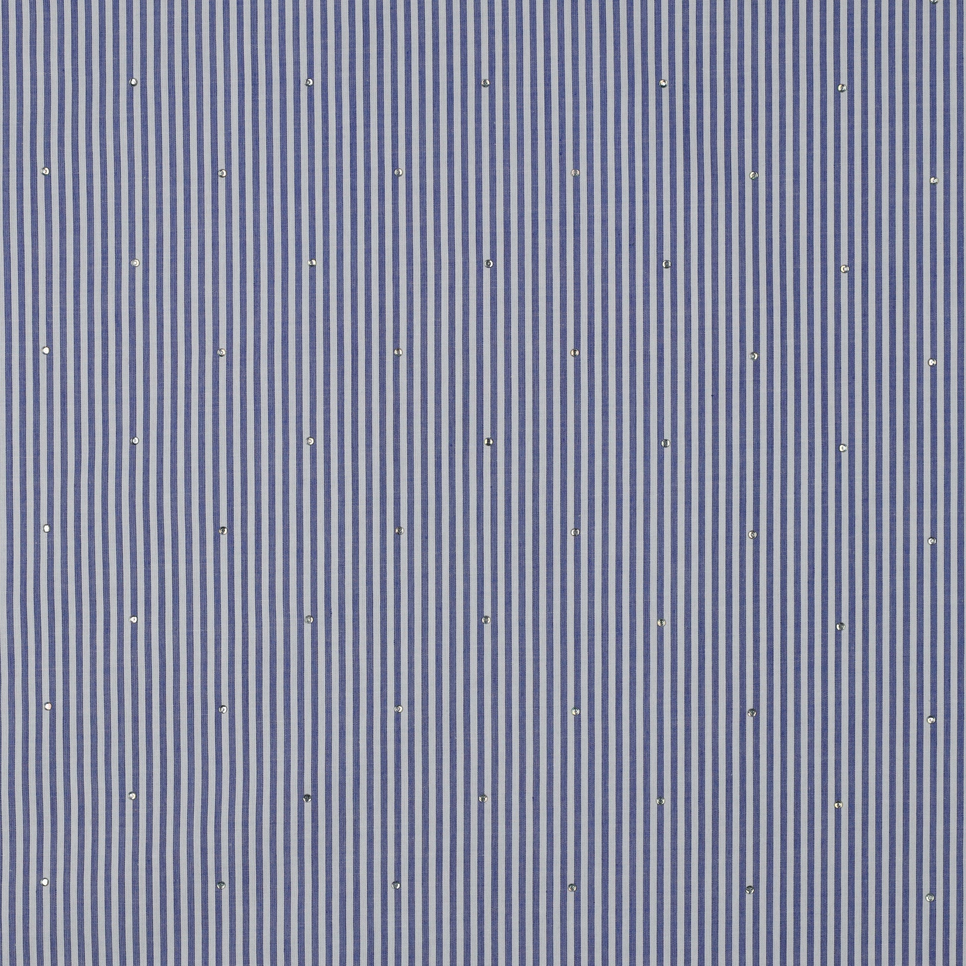 alt
Image with premium 100% cotton fabric - lines with crystals 115 g/m² – available at Charlotte fabrics