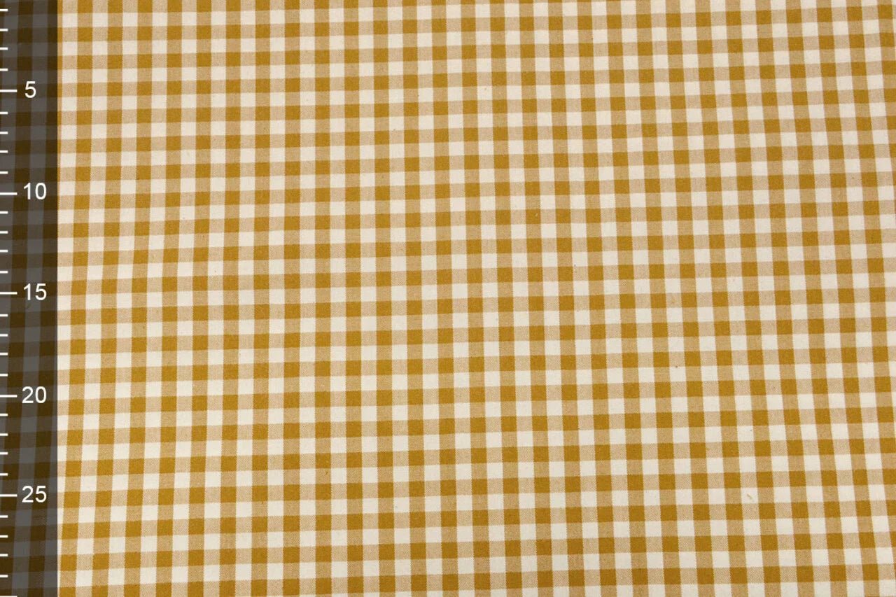 Image avec tissu premium en coton à carreaux jaune moutarde – disponible en ligne chez les tissus de Charlotte