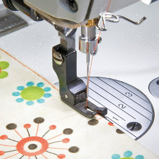alt
Image of an industrial sewing machine foot - compensating right, 1.0 mm with PTFE coating – available at Charlotte Fabrics